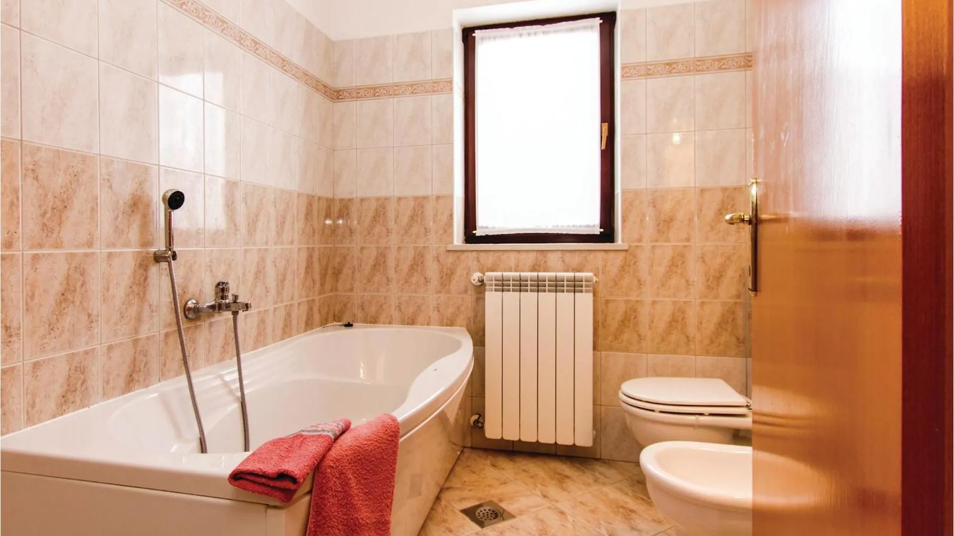 Cozy Home In Labin With Kitchen Casa vacanze